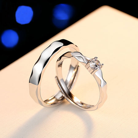 His and Hers Promise Rings Set with Wavy Lines Design