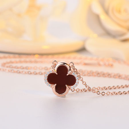 Red and Black Two Side Onyx Four Leaf Clover Pendant Necklace