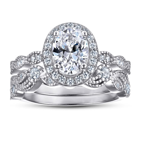 Oval Vintage Engagement Ring Set in Sterling Silver