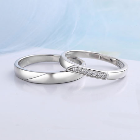Set of Wedding Rings for Him and Her in Sterling Silver