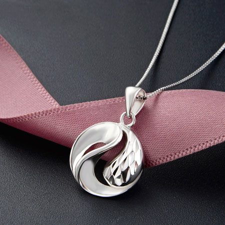 Sterling Silver Yin Yang Pendant Necklace