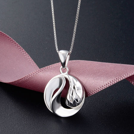 Sterling Silver Yin Yang Pendant Necklace