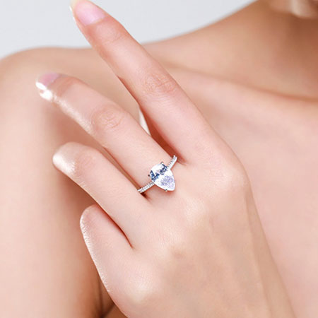 Teardrop Shaped Wedding Ring 3 Carat in Sterling Silver