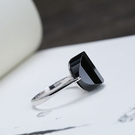 Womens Black Onyx Ring in Sterling Silver